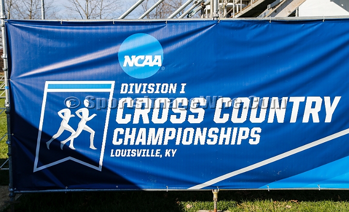 2015NCAAXCFri-003.JPG - 2015 NCAA D1 Cross Country Championships, November 21, 2015, held at E.P. "Tom" Sawyer State Park in Louisville, KY.